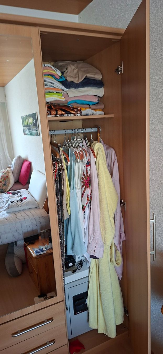 Armadi: Kleiderschrank 2 teilig – Usato da Männedorf venduto da Mis_nl7l 3