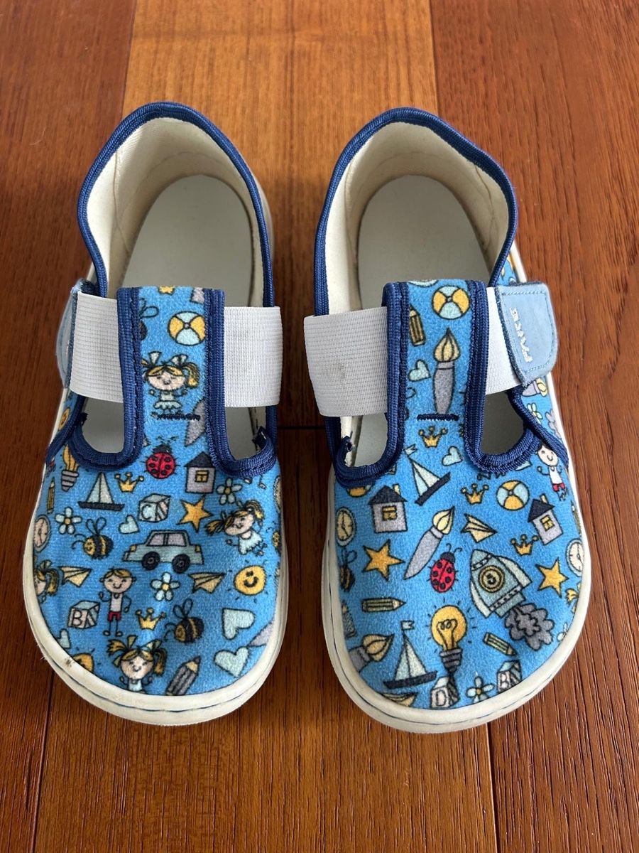 Schuhe für Jungen: Fare Bare Slipper – Gebraucht aus Goldau von sop_pw7x