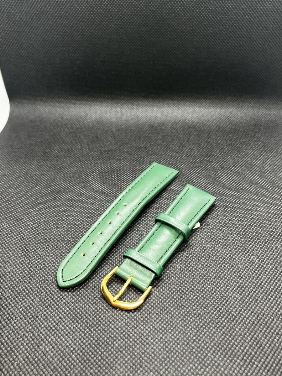 Bracciali & Braccialetti: Cinturino in pelle verde – Nuovo (secondo la descrizione) da Pregassona venduto da TheWatchClub