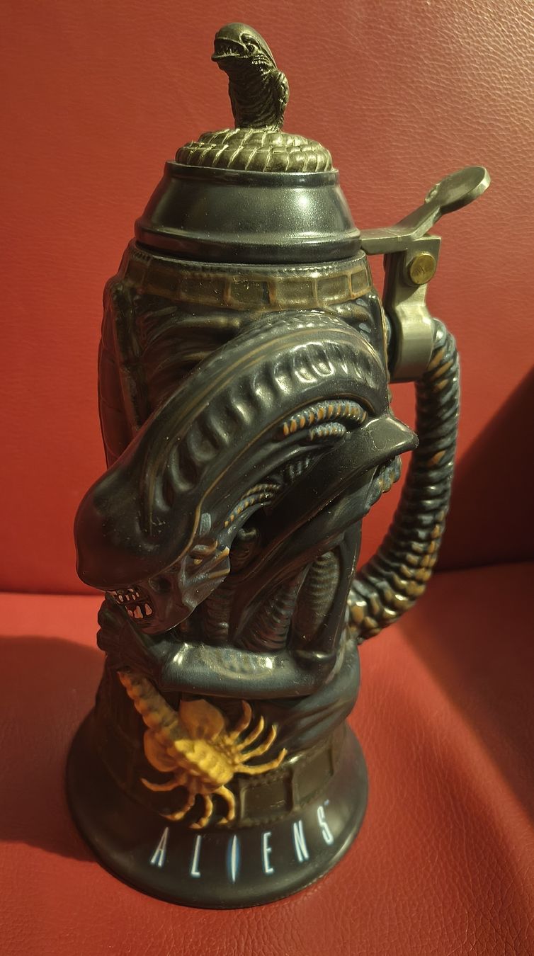 Bicchieri: Bierkrug Aliens Xenomorph NEU – Nuovo (secondo la descrizione) da Erlinsbach venduto da Felix_L.