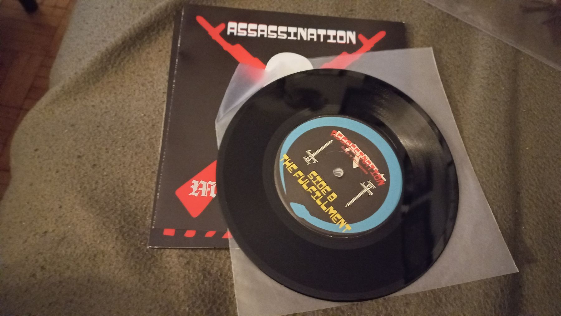 Dischi in vinile: Assassination - Satan'...7" Vinyl Single Black Metal – Usato da Olten venduto da Donatello1984 2