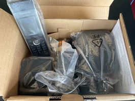 Panasonic KX-TGP600CE 2 téléphones SIP (neuf + occasion)