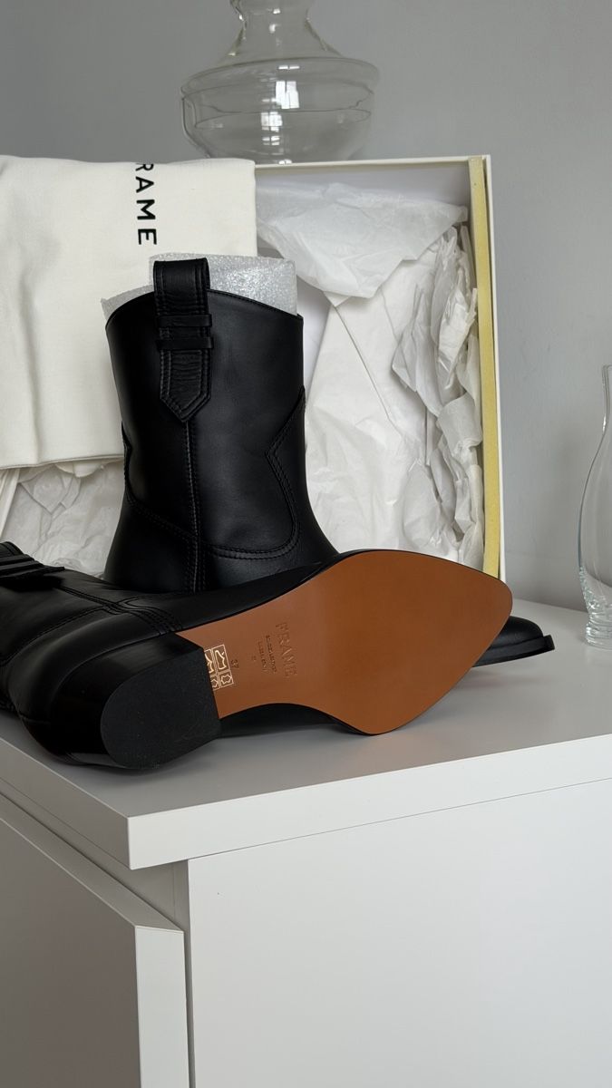 Scarpe da donna: Frame leather boots – Nuovo e nell'imballaggio originale da Paradiso venduto da viorea 3