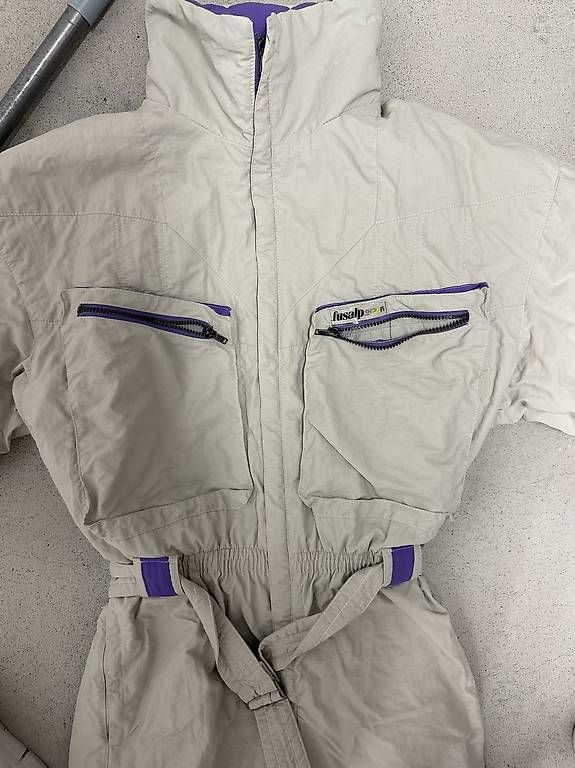 Costumes, combinaisons de sport et fonctionnelles: 80s Skidress  – D'occasion à Ennetbürgen par Gian_Lohri 2