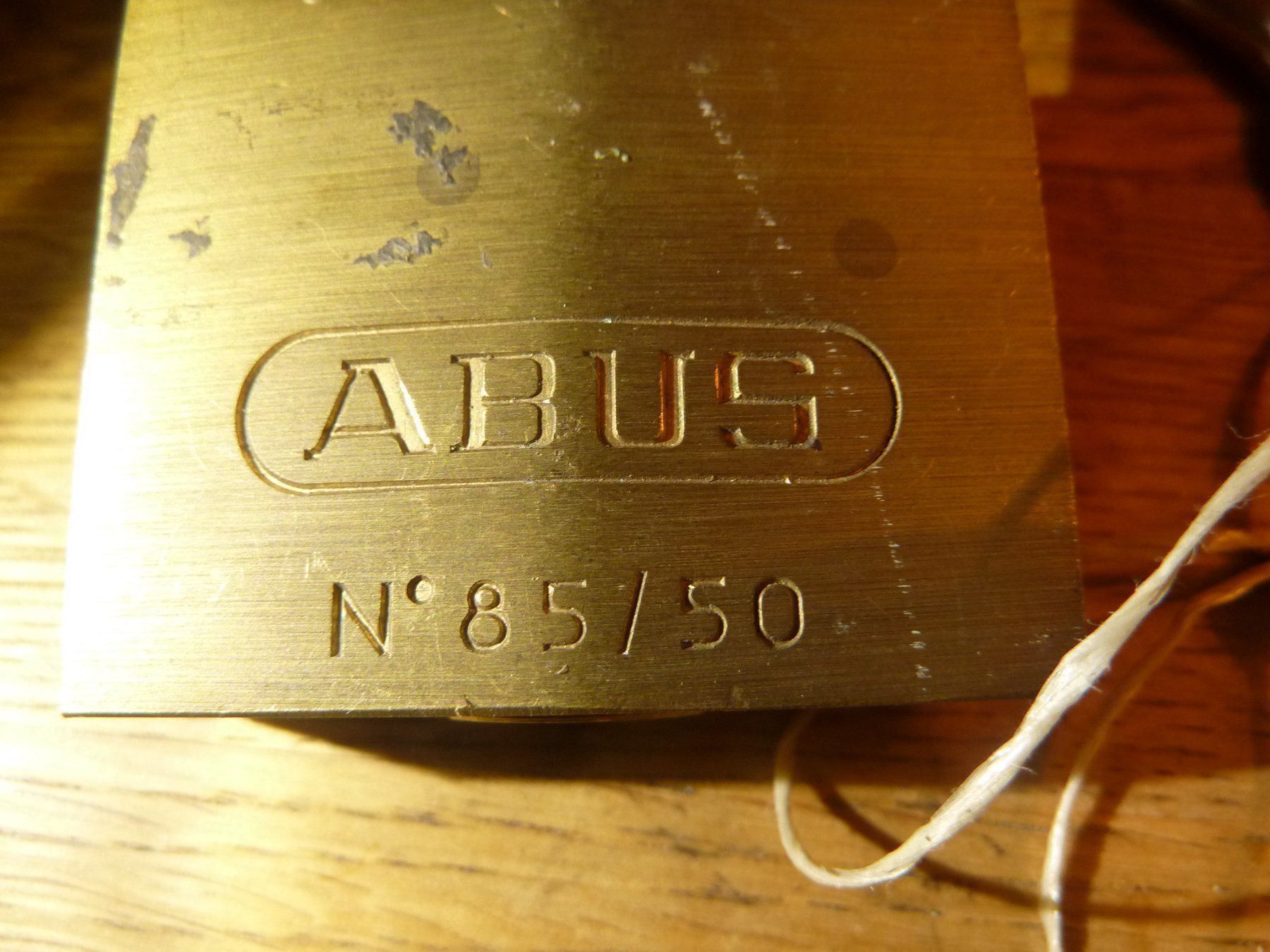 Lucchetti: Langes Schloss ABUS No 85 / 50 – Usato da Hochfelden venduto da swissice 1