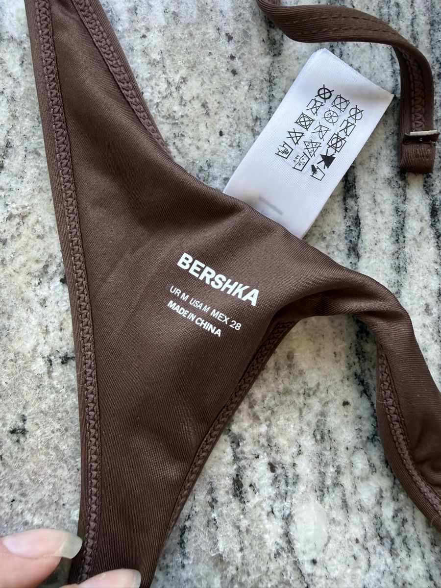 Badekleider & Bikinis: Bikini Set Grösse M  – Gebraucht aus Hüttwilen von sar_8gj7 4