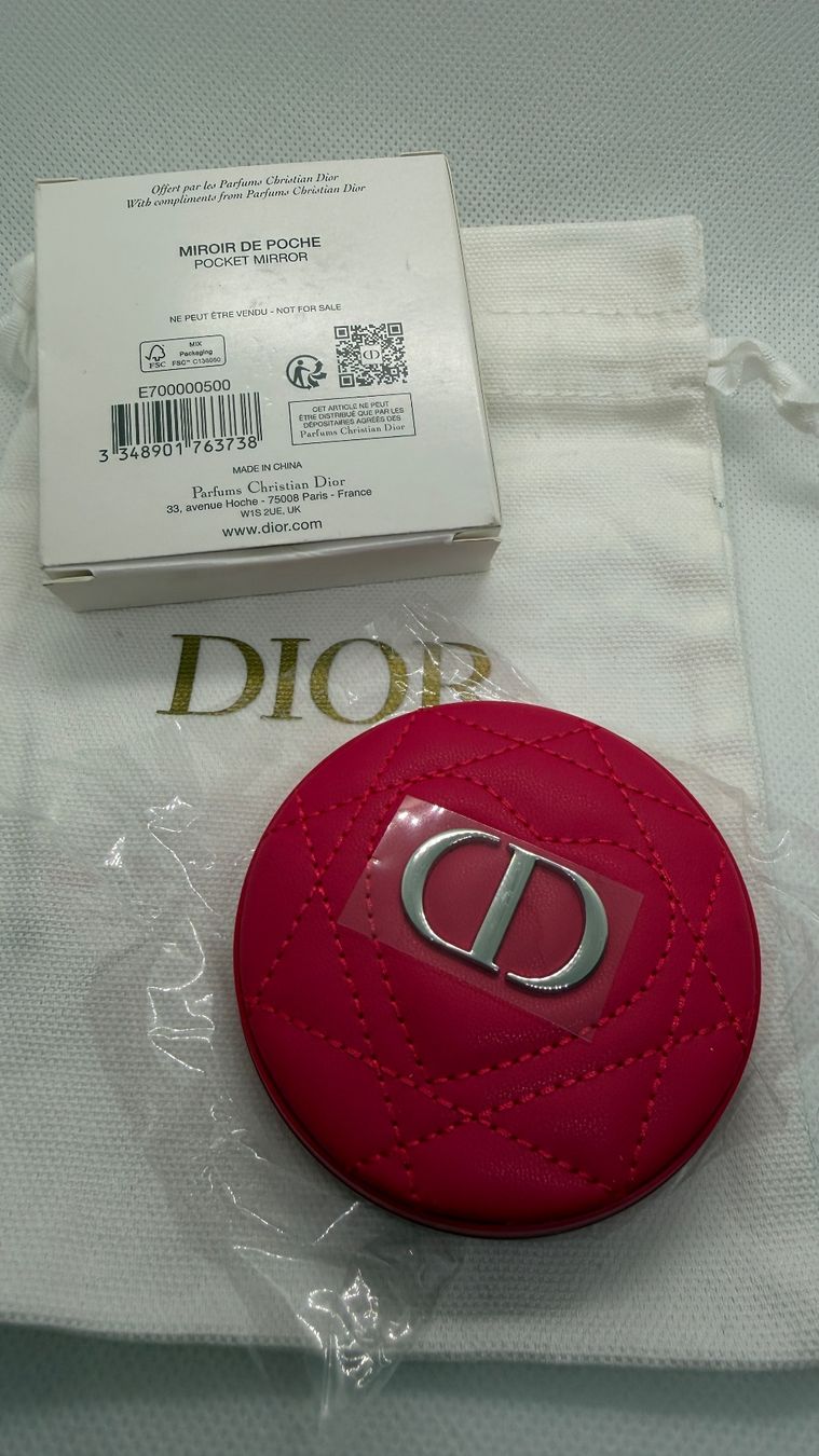 Make-up: Dior rose pink cannage-patterned makeup mirror, limited edit – Nuovo e nell'imballaggio originale da Chur venduto da Madeys 3