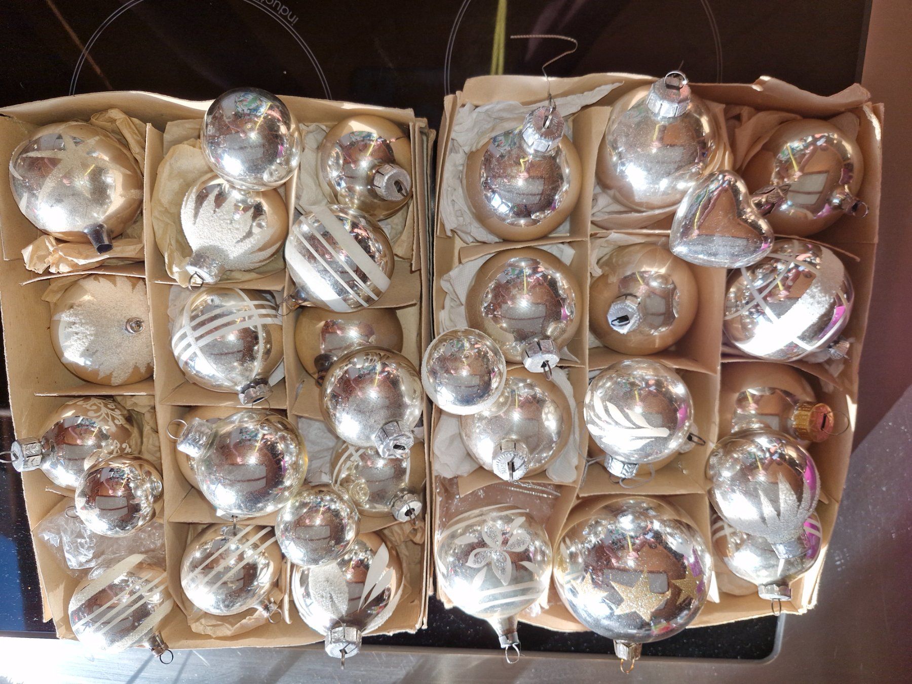 Tutte le decorazioni: alter Christbaumschmuck – Usato da Guarda venduto da rue_bpd7