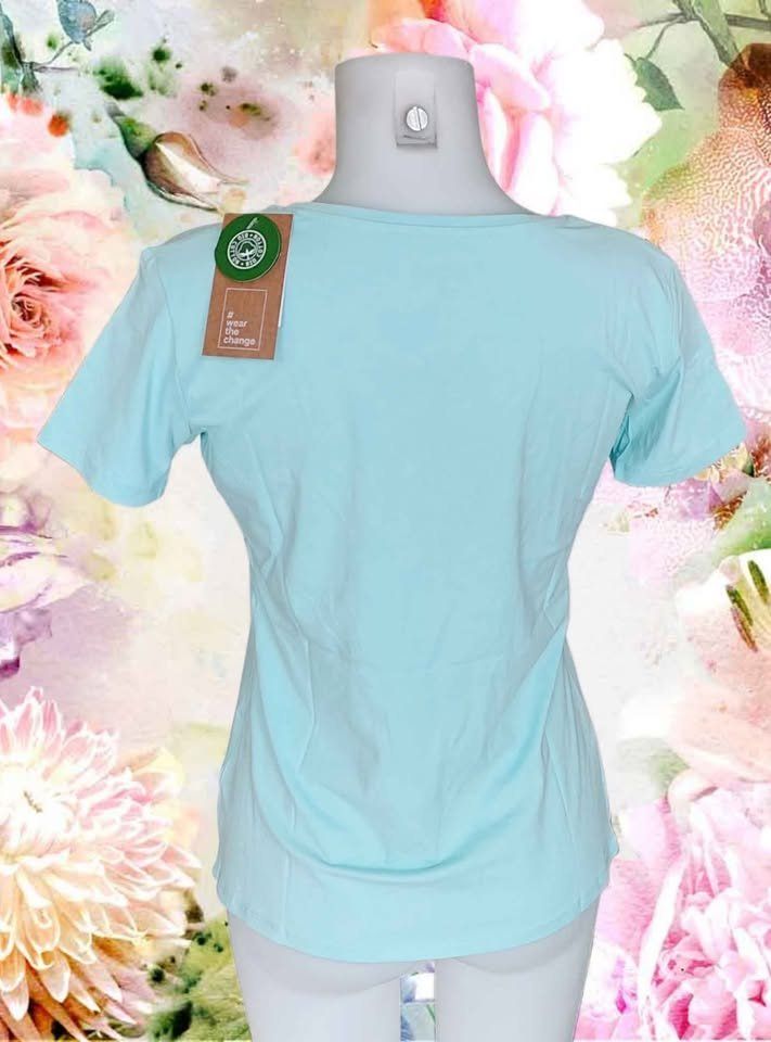 C&A T-shirt: Hellblaues Bio T-Shirt Grösse M - Neu – Nuovo e nell'imballaggio originale da Aarburg venduto da Hystoria 2