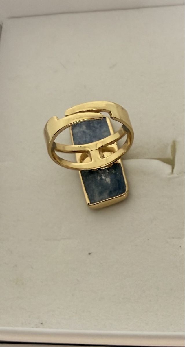 Anelli: Modischer Damenring, Goldfarbe mit blauem Stein, Top! – Nuovo e nell'imballaggio originale da Zürich venduto da dun_k7s7 1
