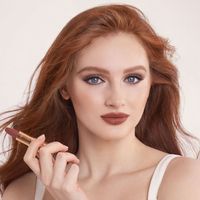 MATTE REVOLUTION SUPER MODEL Charlotte Tilbury