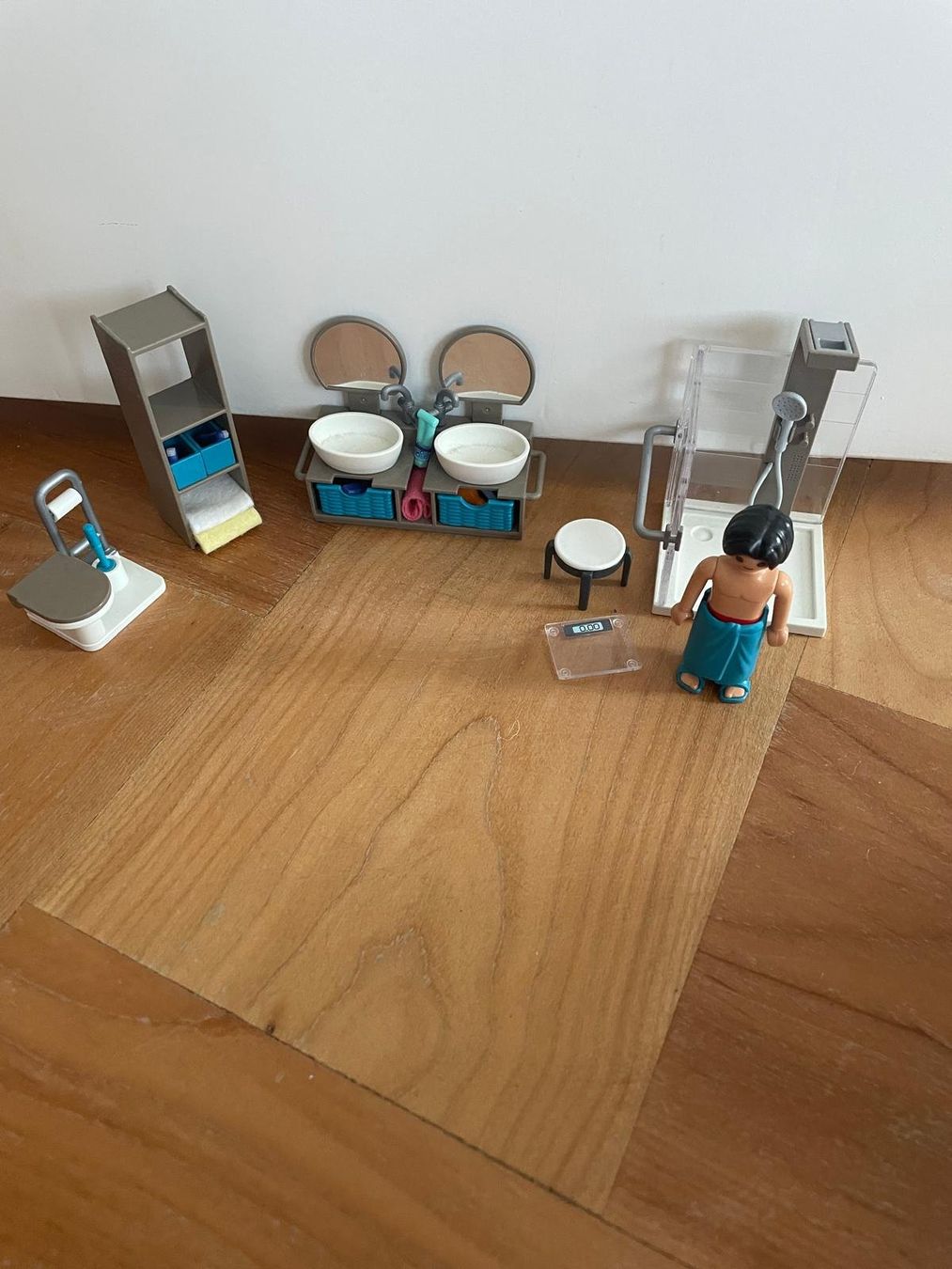Playmobil Spielzeuge: playmobil_Badezimmer – Gebraucht aus Kilchberg ZH von marenf