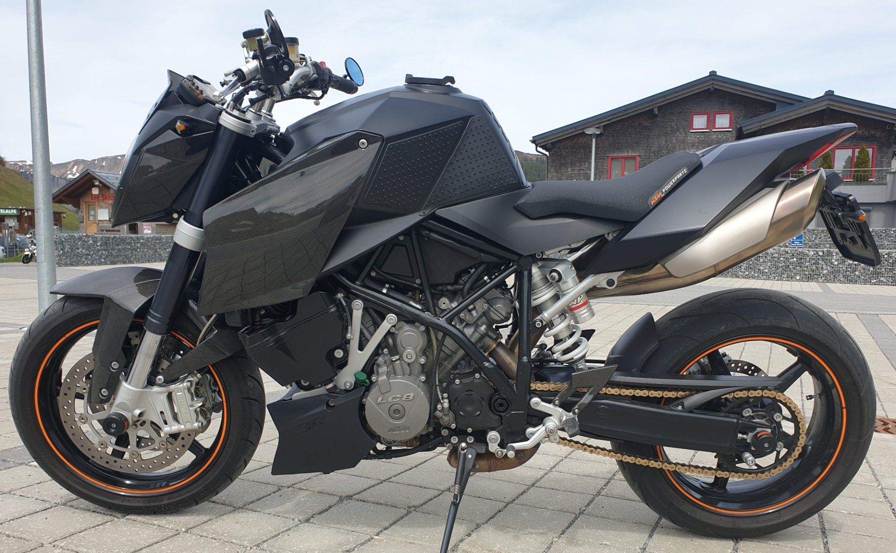 KTM Strada: KTM 990 Superduke Jg. 2010 – Usato da Schaanwald venduto da alo_66c6 1