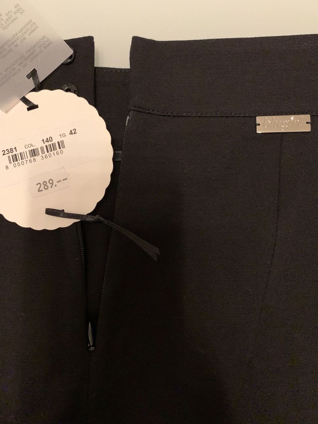Gonne: Rock NP 289 Fr. – Nuovo e nell'imballaggio originale da Füllinsdorf venduto da Bambu2007