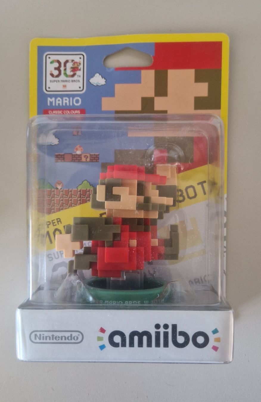 Nintendo Statuette: Amiibo mario 30th – Usato da Murist venduto da suki453 1