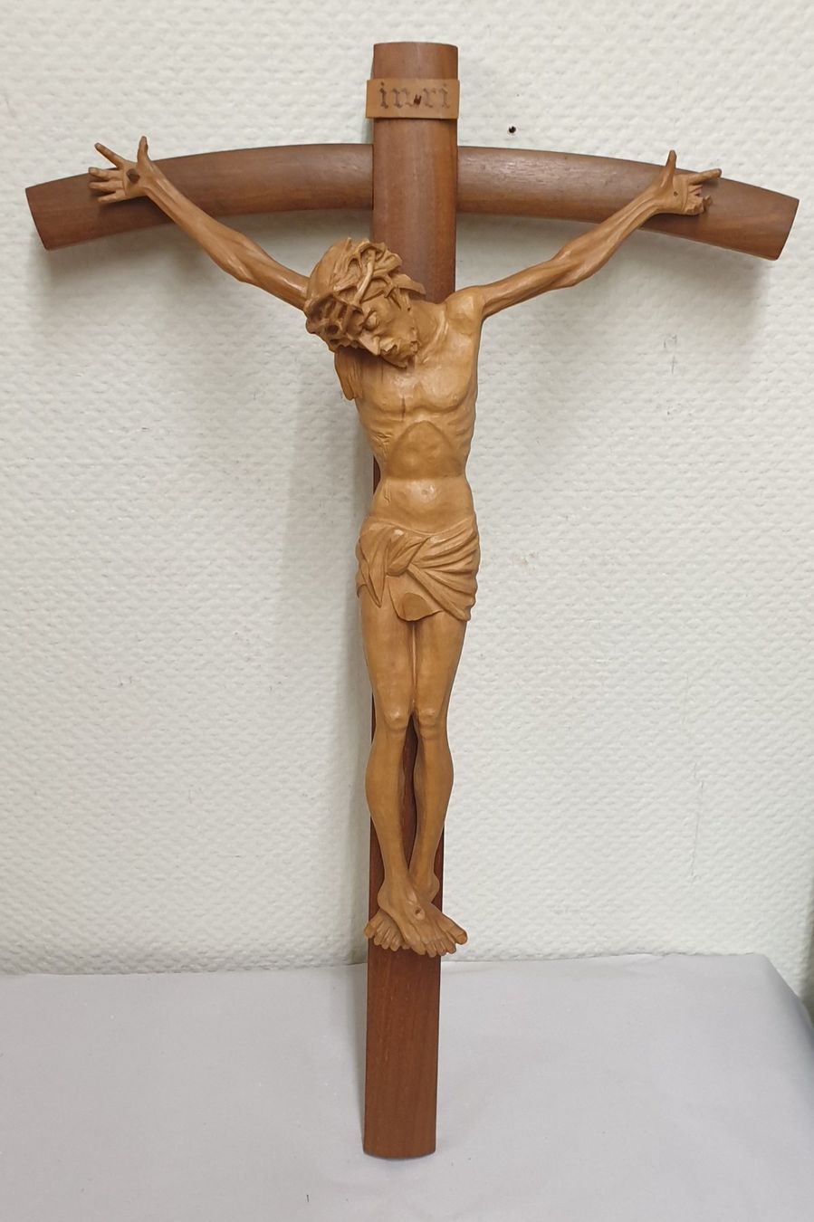 Sculture & Statue: Holzfigur Jesus am Kreuz – Usato da Emmen venduto da Brockofsky 1