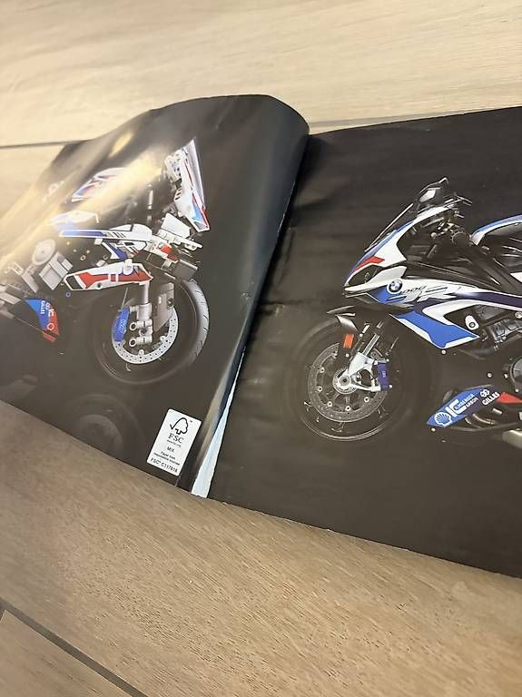 Lego Kit di costruzioni: LEGO Technic BMW M 1000 RR 42130 – Usato da Möriken AG venduto da tatitata 2