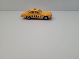 BUICK REGAL (1/64) CORGI TOYS