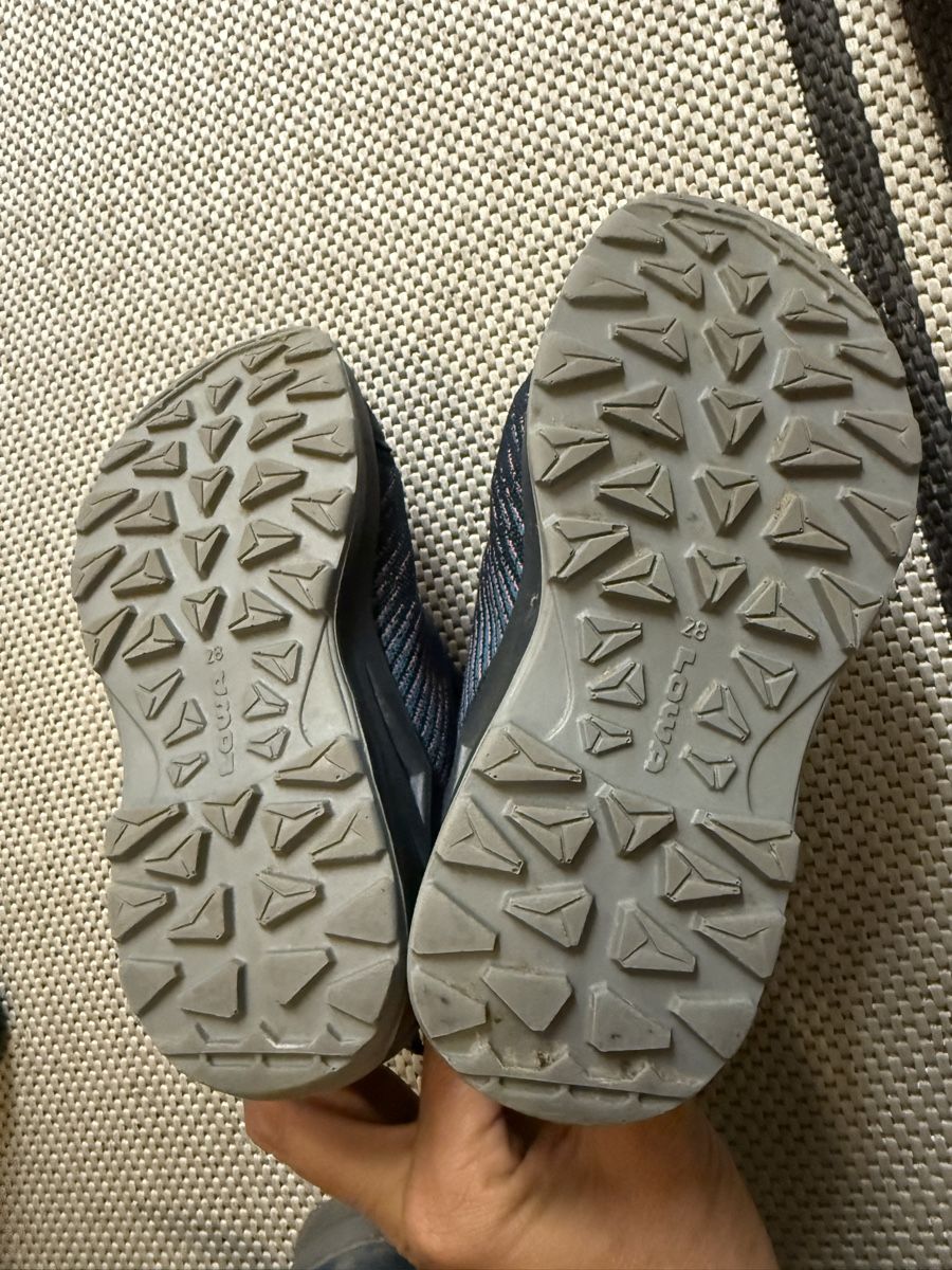 Lowa Chaussures garçon: Lowa Wanderschuh – D'occasion à Oberuzwil par SaMa1986 1