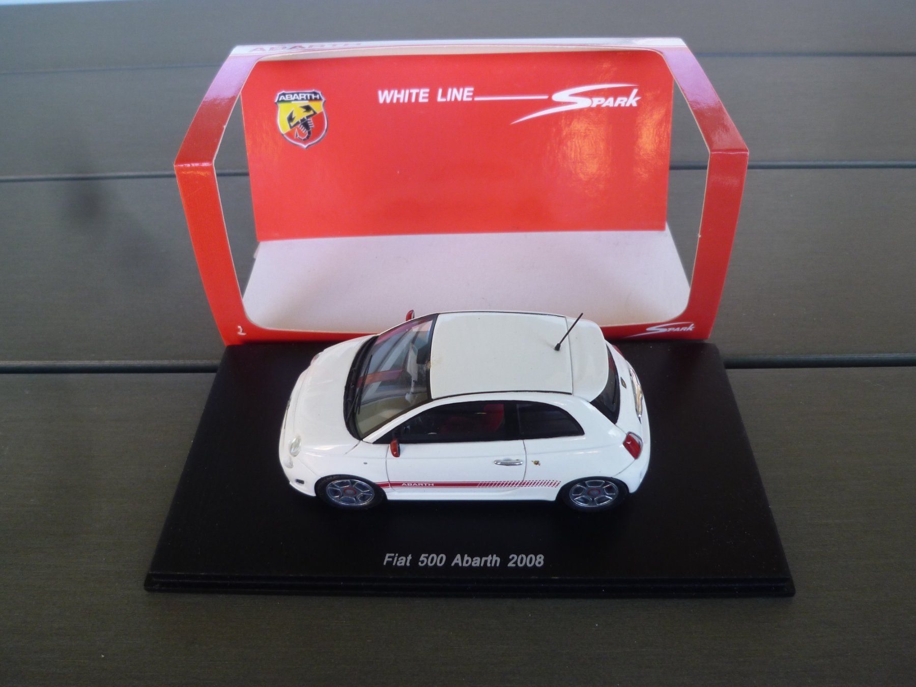 Abarth Modellautos: Fiat 500 Abarth (2008) – Neu und originalverpackt aus Flawil von Imperiosud 5