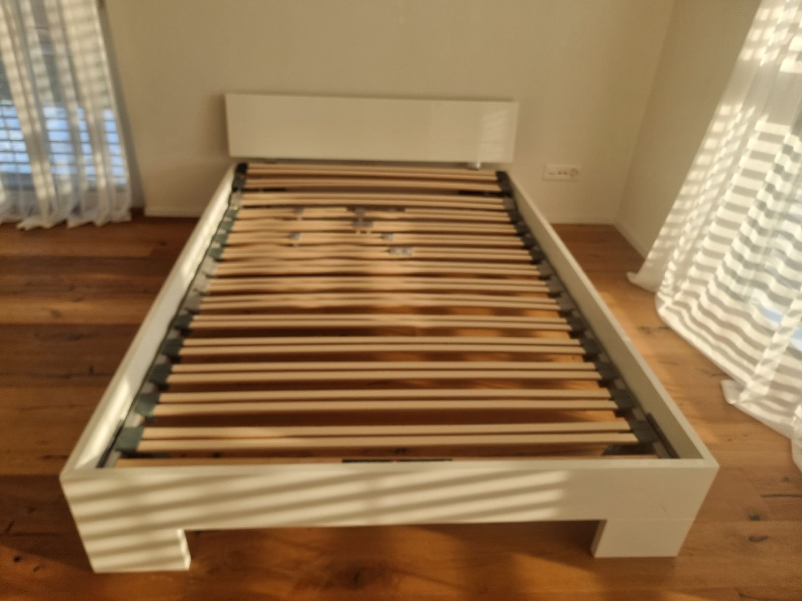 Betten: Bett 140 x 200 – Gebraucht aus Dottikon von ire_pf55 2
