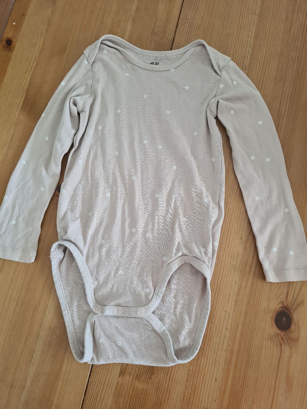 H&M Sous-vêtements: Body H&M Grösse 104  – D'occasion à Horw par Mirii91