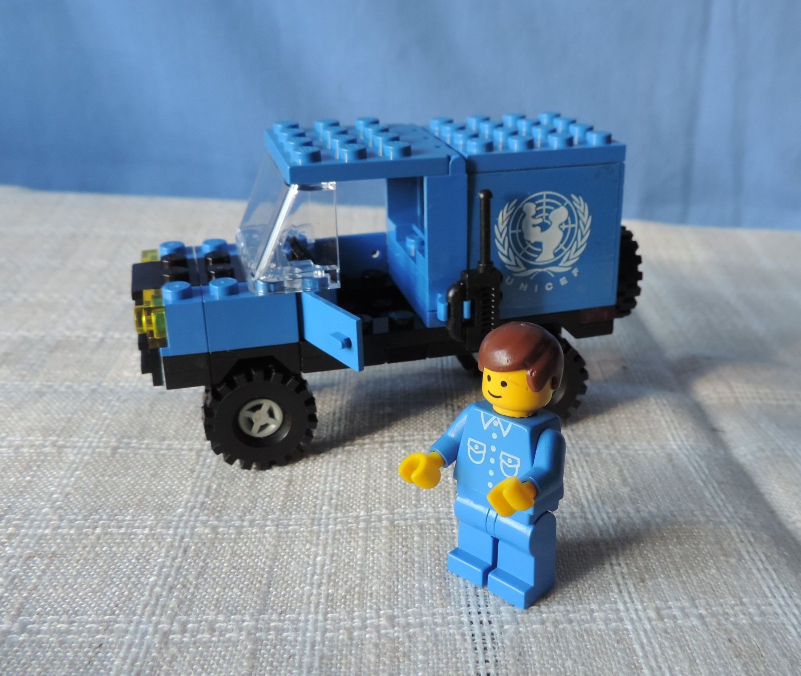 Lego Giocattoli: Unicef Van  ,   Promo Set  106  (1985) – Usato da Burgdorf venduto da ursla50 1