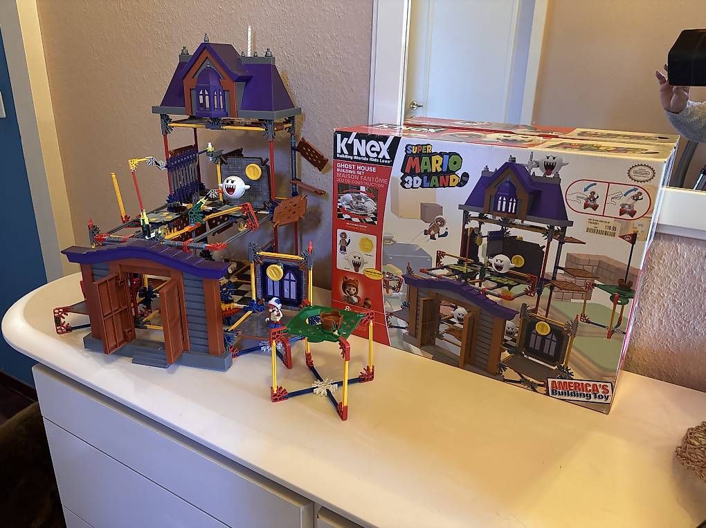 Casette per bambini: Maison hantée de Super Mario 3D Land de KNEX – Usato da Vessy venduto da ongaros