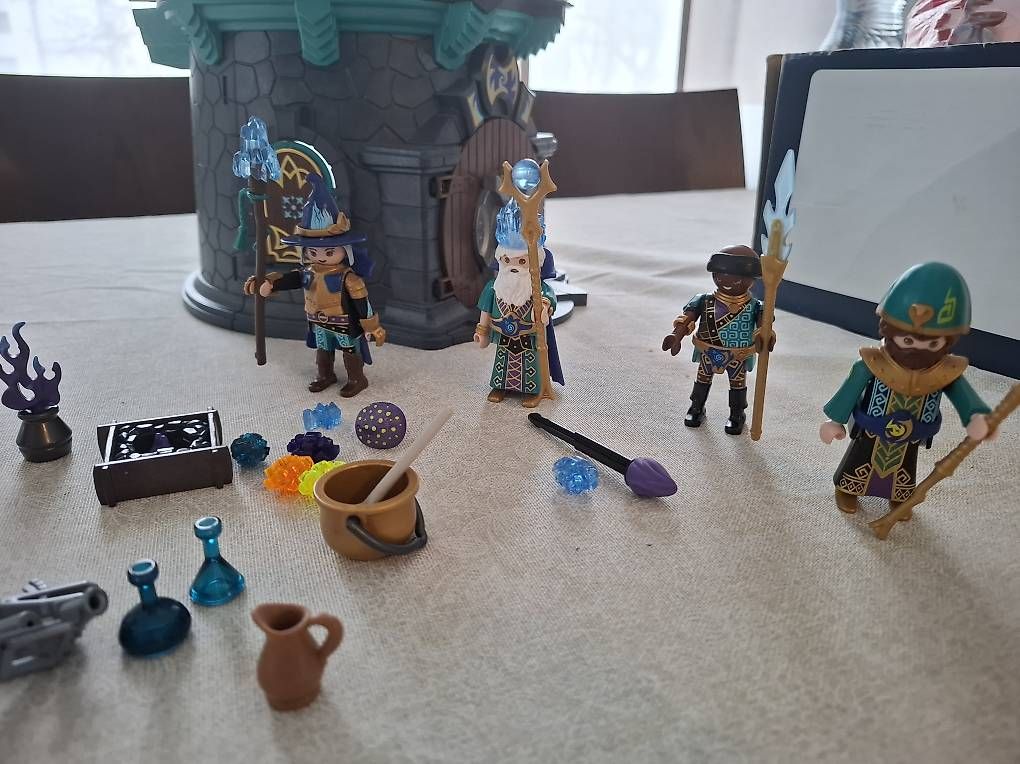 Spielzeuge: Playmobil Novelmore Burg  – Gebraucht aus Grenchen von gerrard10 2