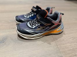 Skechers Flex-Glow Ultra Kinderschuhe gebraucht Größe 33
