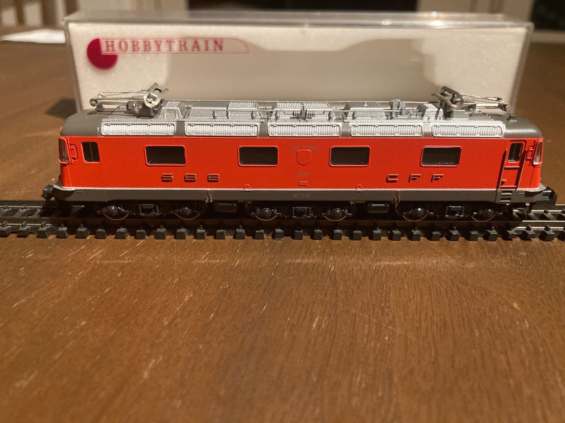 Hobbytrain Modellini di ferrovie: Hobbytrain 1106 - Spur N Lok – Usato da Zürich venduto da SyrioForel