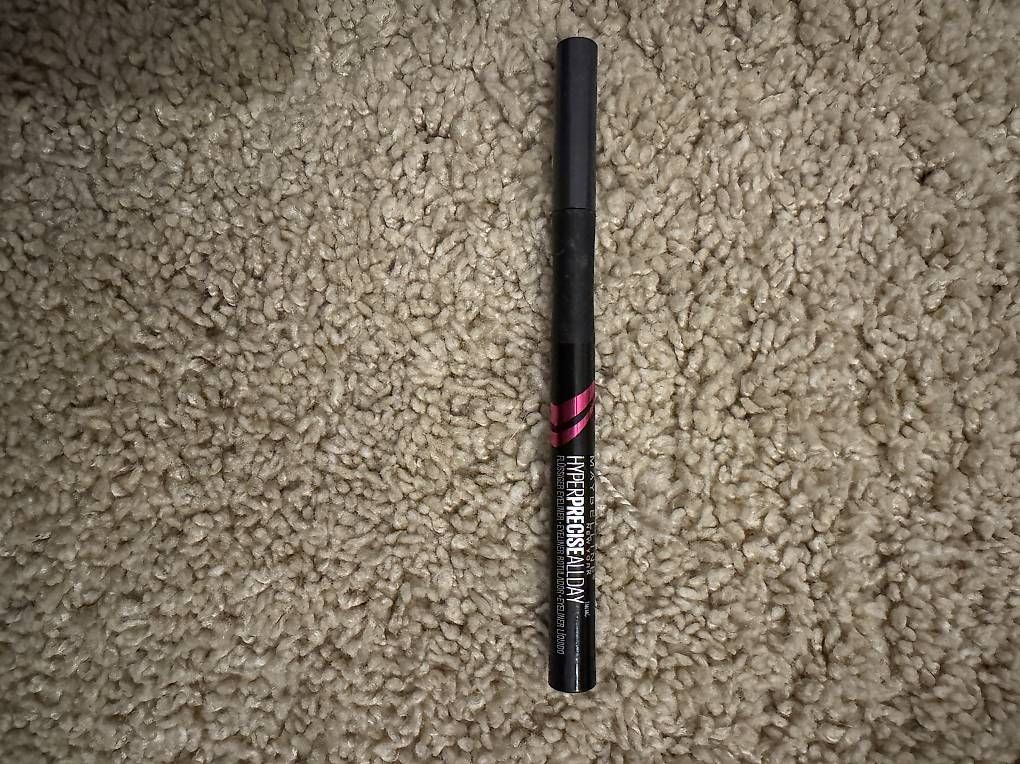 Make-up: MAYBELLINE HYPER PRECISE ALL DAY LINER NEU!! – Nuovo (secondo la descrizione) da Lachen SZ venduto da nathiisch