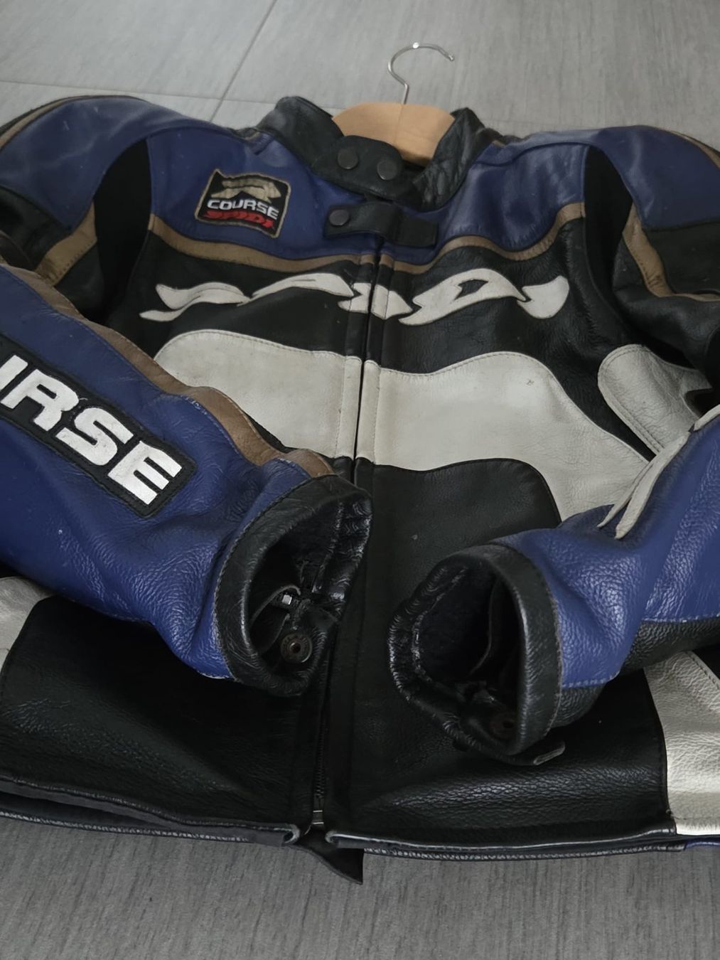 Spidi Vestes: SPIDI veste cuir Taille 50 – D'occasion à Begnins par IlikeHiPhi 3