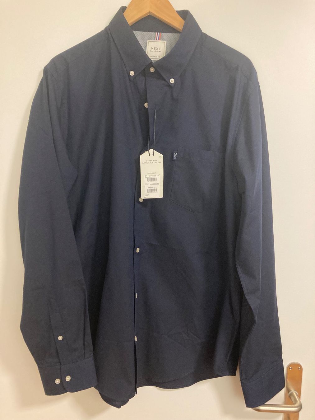 Next Camicie: Next Tailoring Hemd Regular Fit XXL neu mit Etikett – Nuovo (secondo la descrizione) da Wängi venduto da Kaesli 1