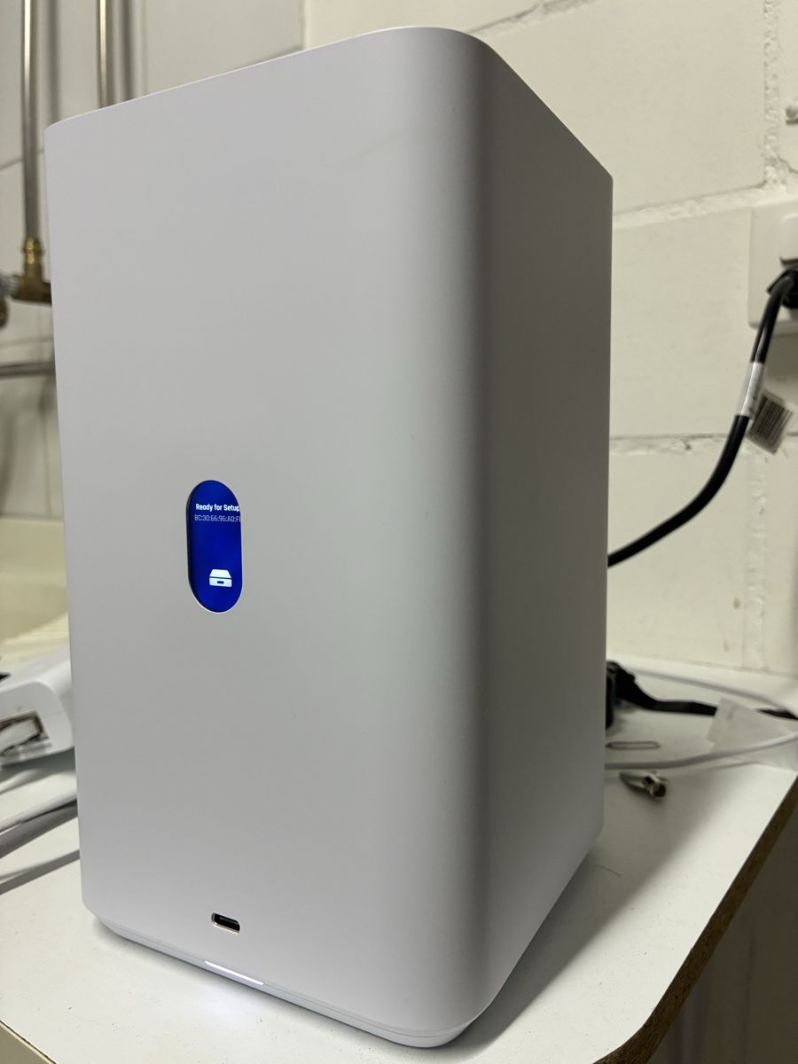 Ubiquiti Server: Ubiquiti UNAS 2 – Neu (gemäss Beschreibung) aus Ostermundigen von Pady79