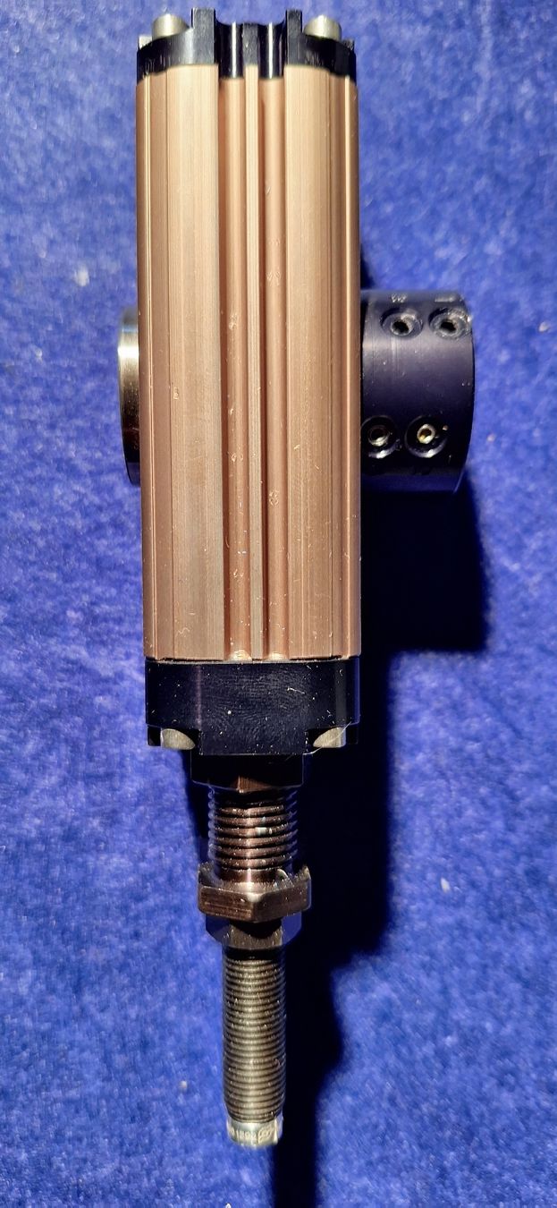 Altri prodotti elettronici: unité rotative schunk SRU 14.2-S-4 – Usato da Bussy FR venduto da 023