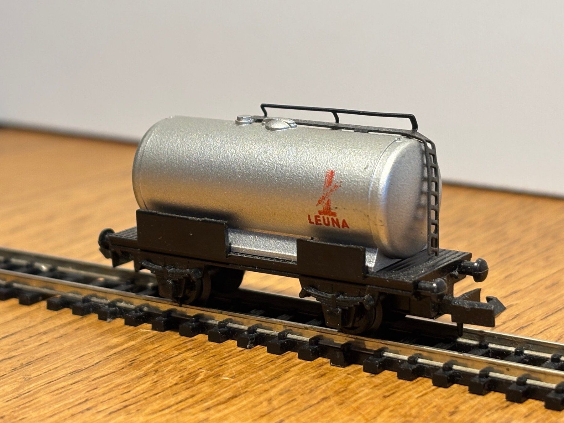 Modellini di ferrovie: *e1341: Güterwagen (Spur N) – Usato da Birsfelden venduto da Birs_25
