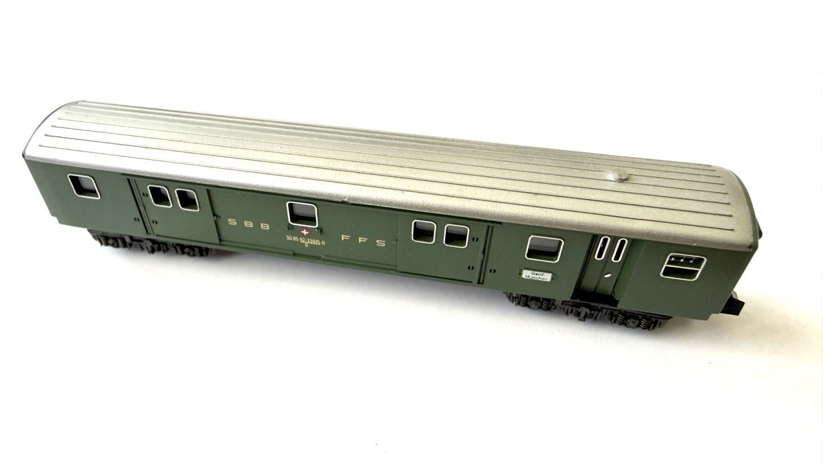 Trix Modelleisenbahnen: SBB Gepäckwagen Minitrix – Neu (gemäss Beschreibung) aus Lausanne von jeko8693