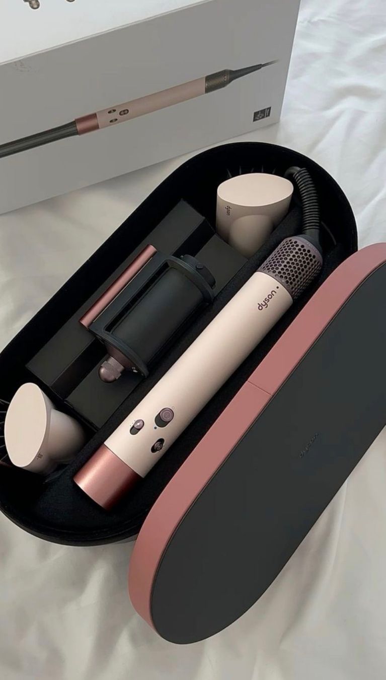 Dyson Sèche-cheveux: Dyson Airwrap Hairstyler – Neuf (Voir description) à St. Antoni par giuliajna