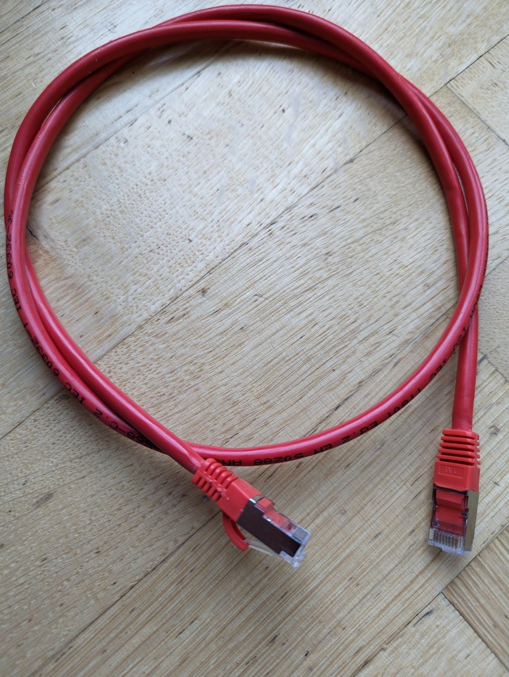 Kabel: CAT.6 SSTP PATCH CABLES LSOH 1M – Gebraucht aus Givrins von techgru