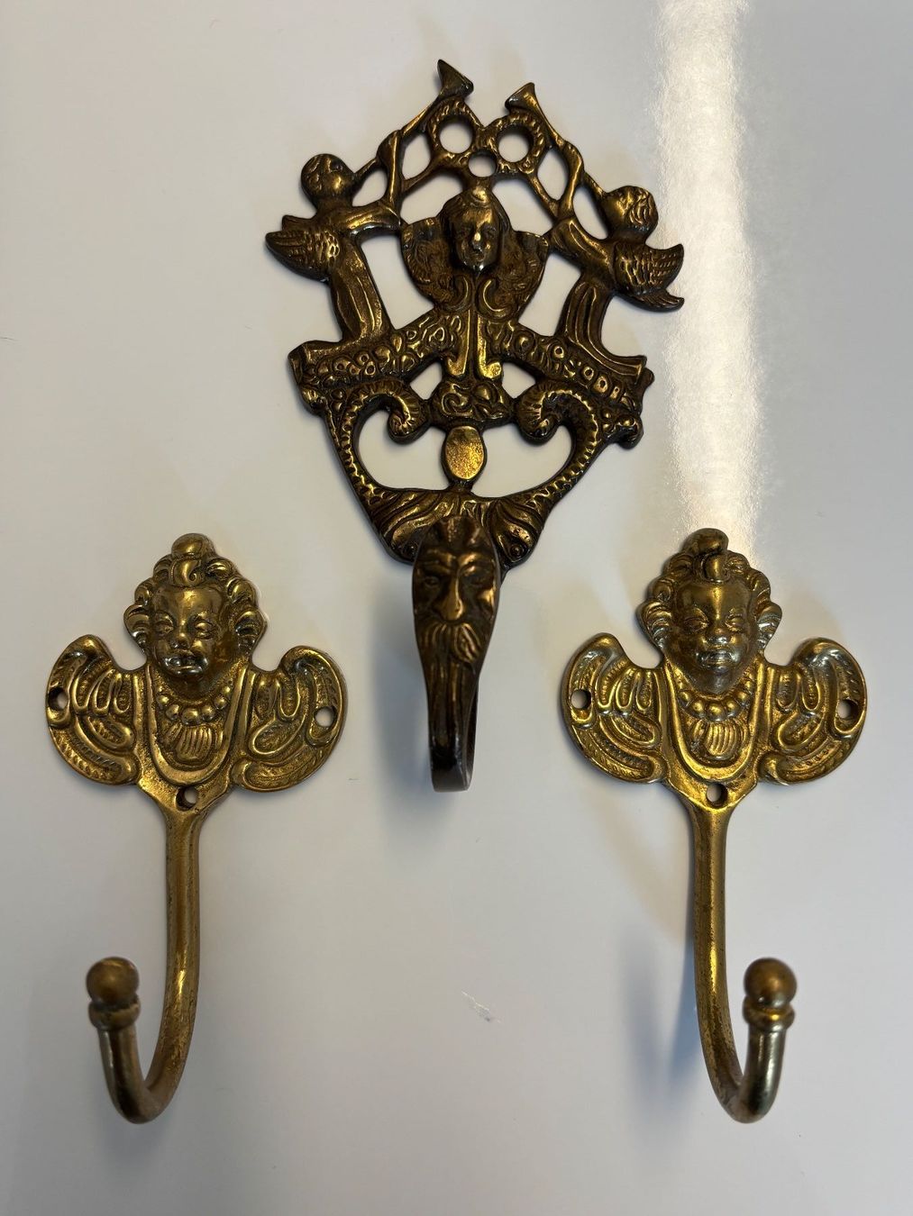 Ferramenta: 3 Vintage Messing-Haken Engel Set Deko – Usato da Horgen venduto da uge_pd5p