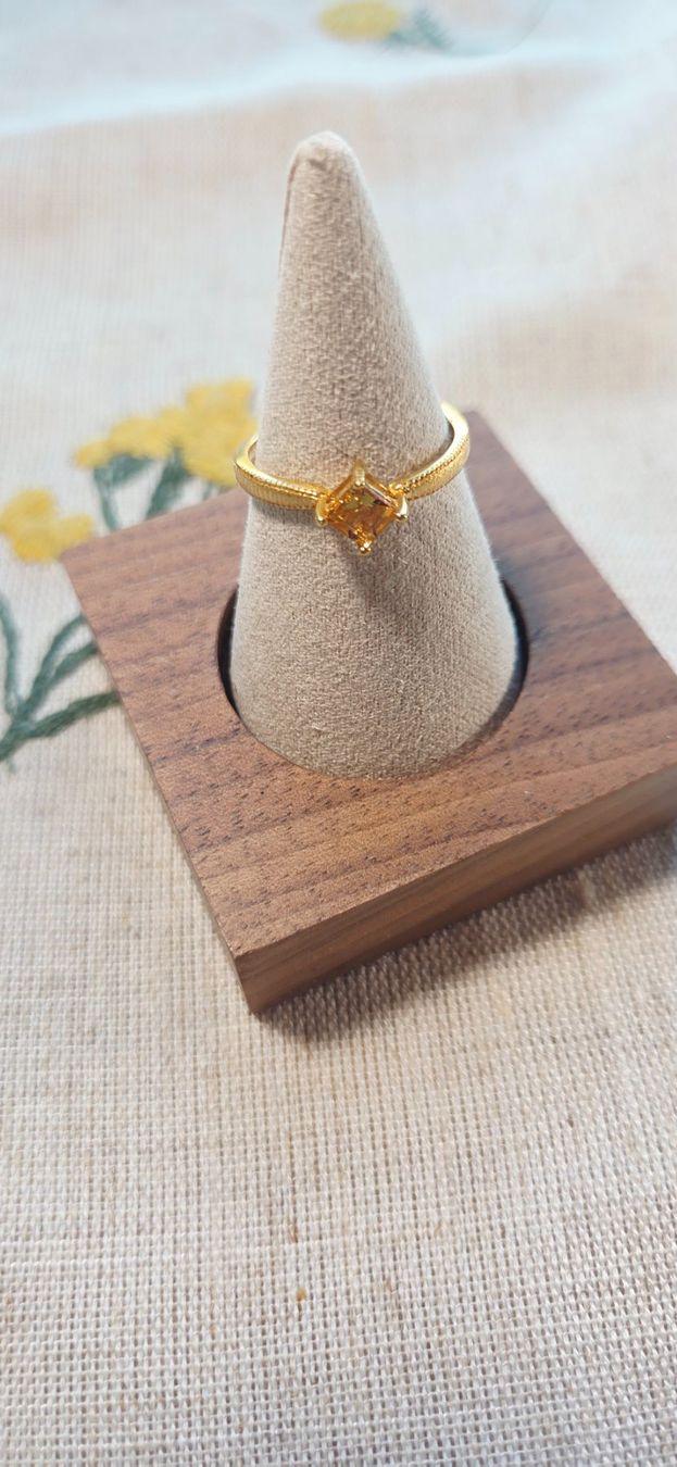 Anelli: NEW - S925 Citrine Ring (Adjustable) – Nuovo (secondo la descrizione) da Zürich venduto da cin_wcf6 5