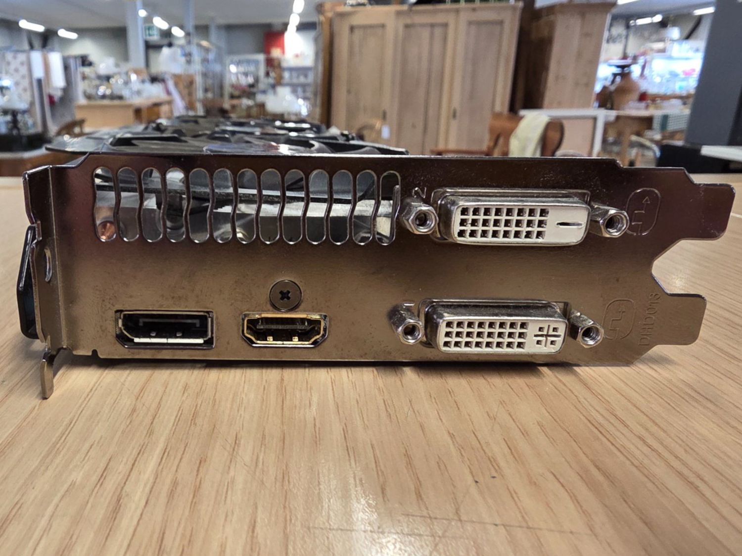 Schede grafiche: Gigabyte Grafikkarte, Windforce GV-N770OC-4GD – Usato da Chur venduto da FeschtlandBrockiChur 1