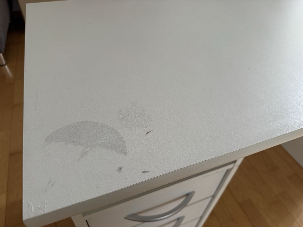 Schreibtische: Kinderpult 110x55 cm – Gebraucht aus Ipsach von heldni 1
