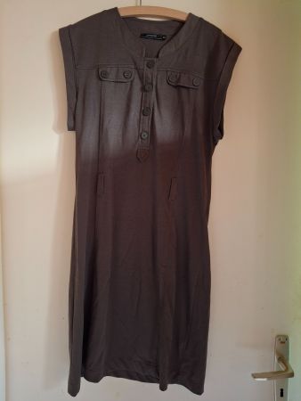 Robe taille 38 marque Passport