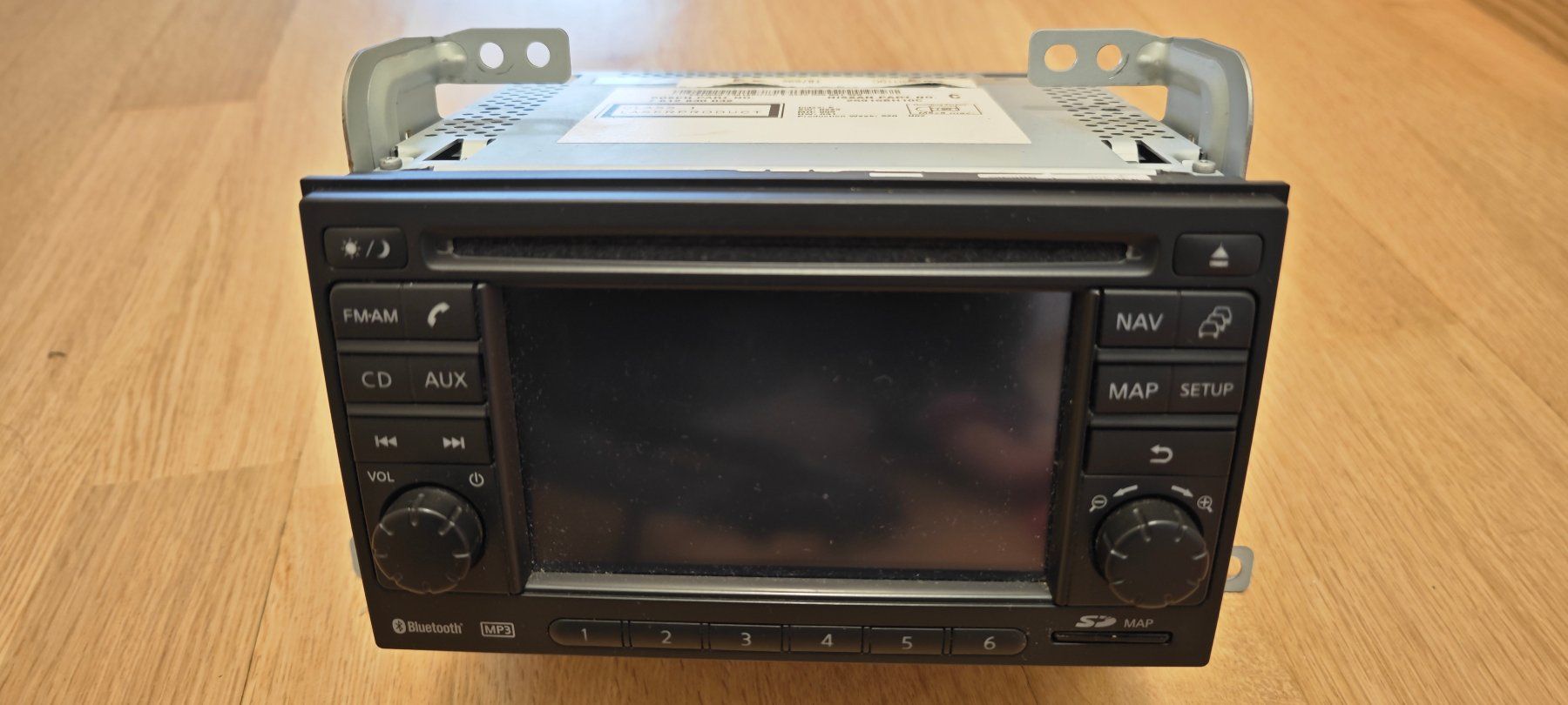Radios: Nissan Juke F15 Radio/MultimediaNAV – Gebraucht aus Rüfenacht BE von vagyula