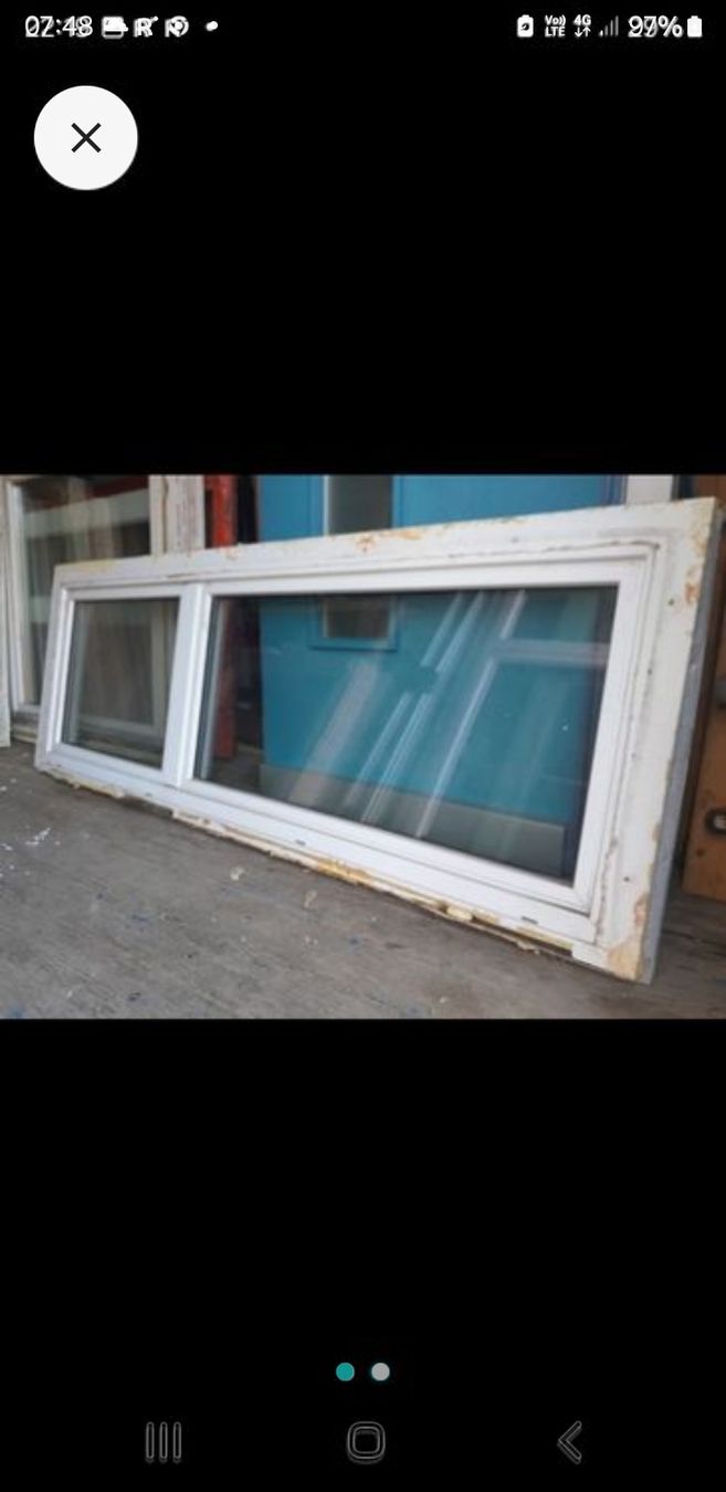 Fenêtres: Fenster – D'occasion à Marbach LU par san_8kt5 1
