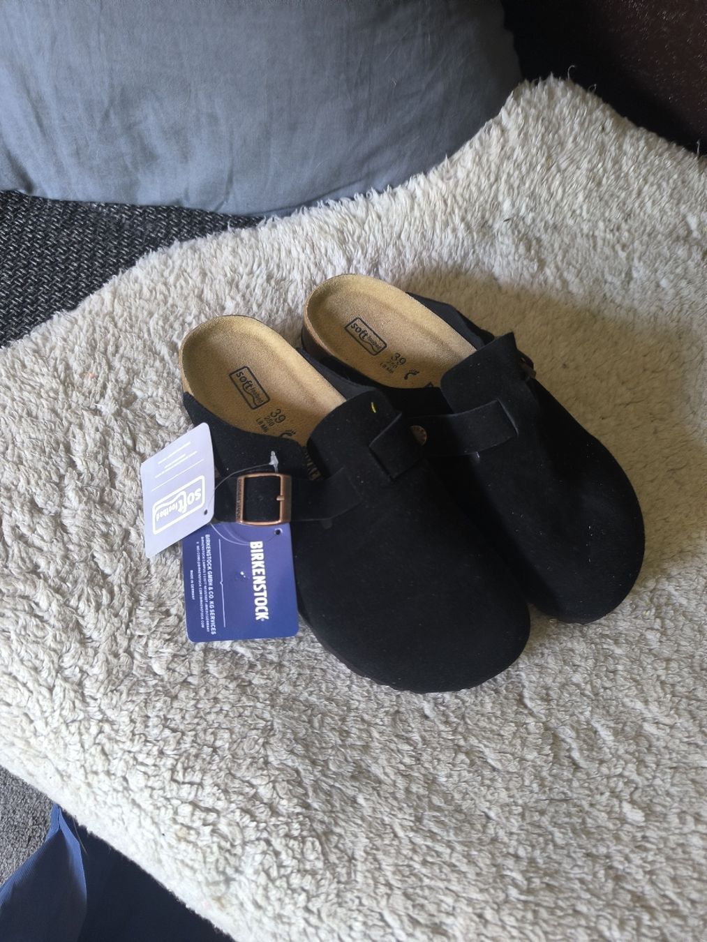 Birkenstock Scarpe da donna: Ungetragene Pantoletten / Mules / Clogs – Grösse 39 – Nuovo e nell'imballaggio originale da Péry venduto da 1000y. 1