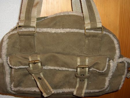 Handtasche Textil mit Fellimitat Olivgrün