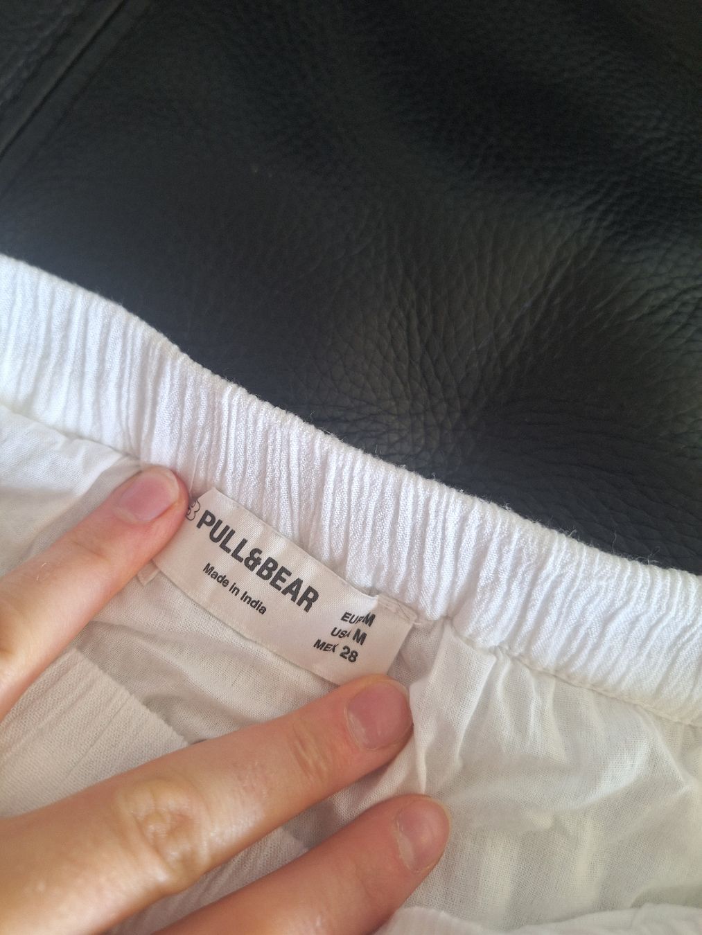 Pull&Bear Gonne: Pull&Bear Sommerrock weiss Gr. M  – Nuovo (secondo la descrizione) da Münsingen venduto da lar_hd62 2